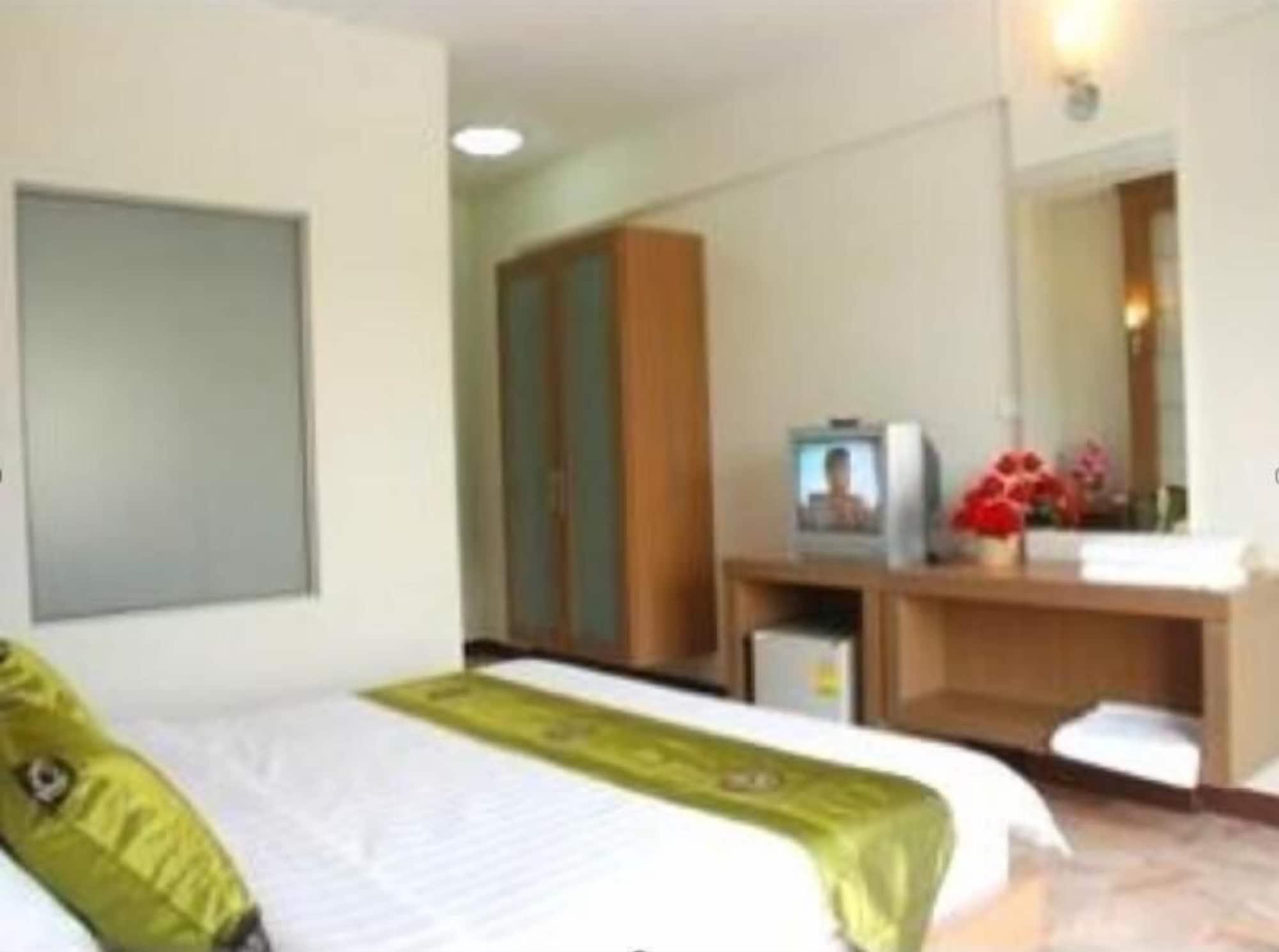 Asia Resort Kaset Nawamin Bangkok Esterno foto
